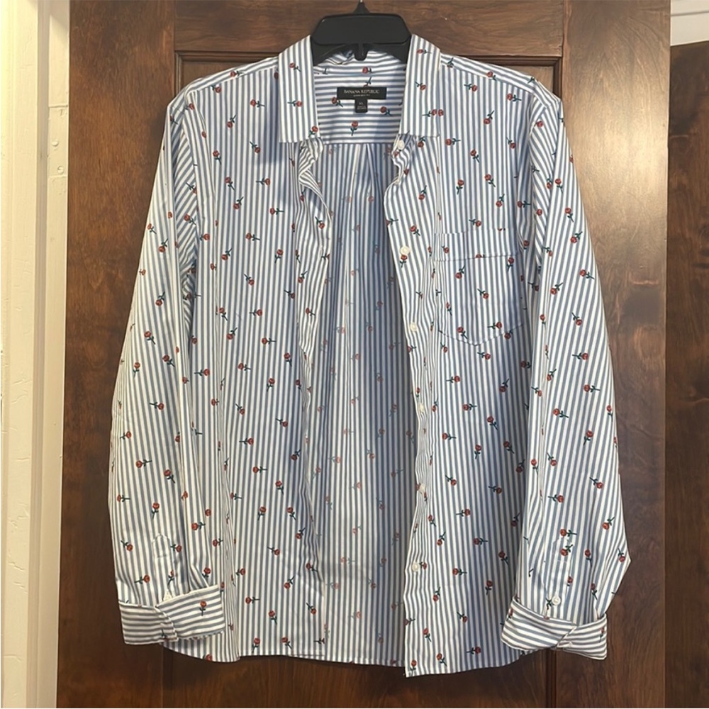Banana Republic Button Down